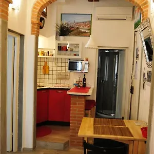  Apartment Conte Canacci Italy